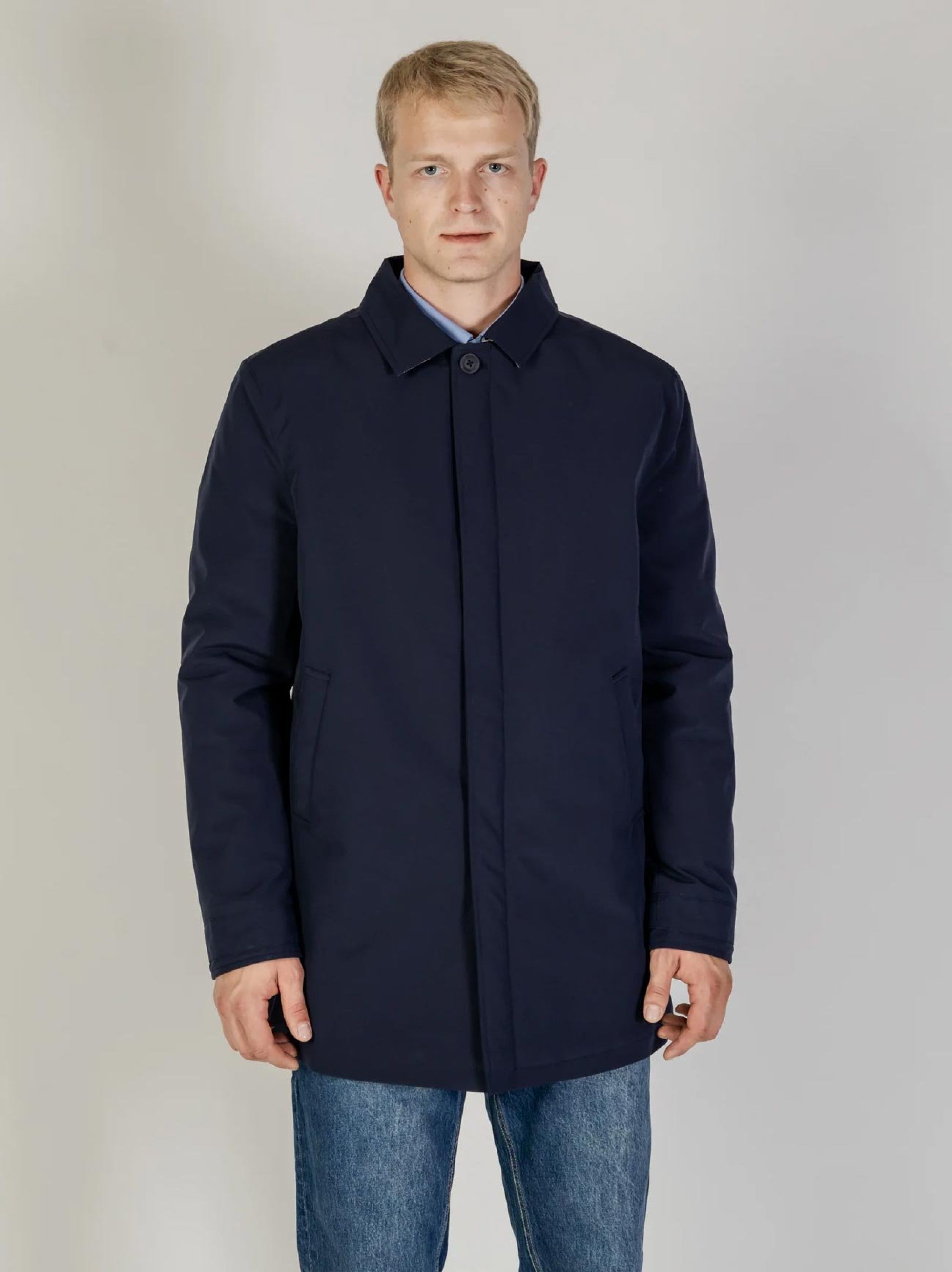 ジャケット・アウター Aquascutum Trench Coat 42 L Navy 1038 Aquascutum trench coat, new, with liner, navy blue